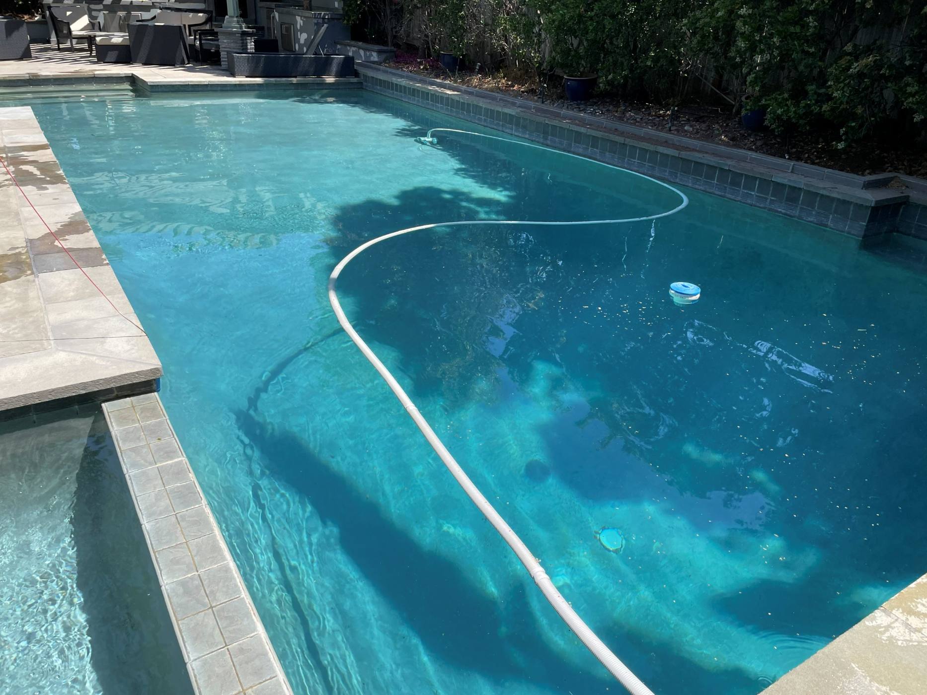 Pool Cleaning Conejo Valley